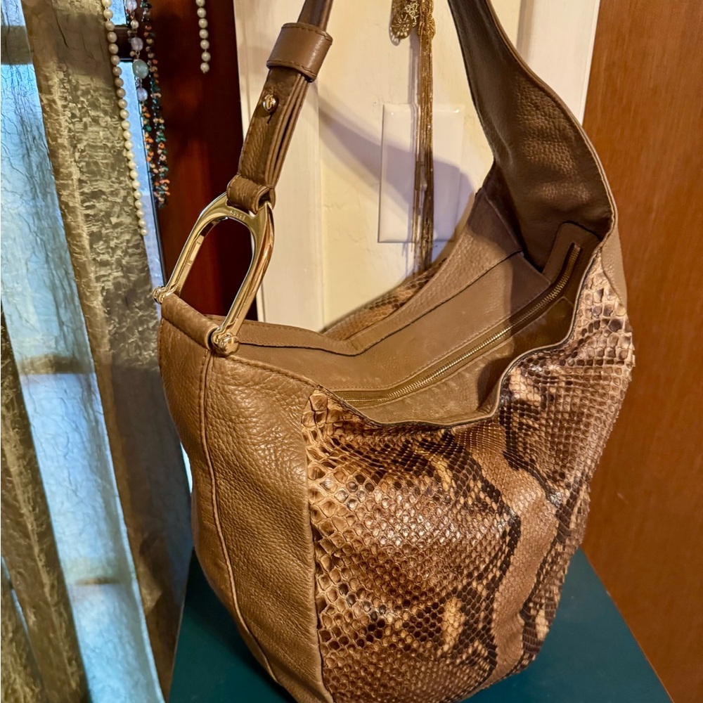 Gucci Brown Python and Leather Greenwich Hobo Bag. - image 14